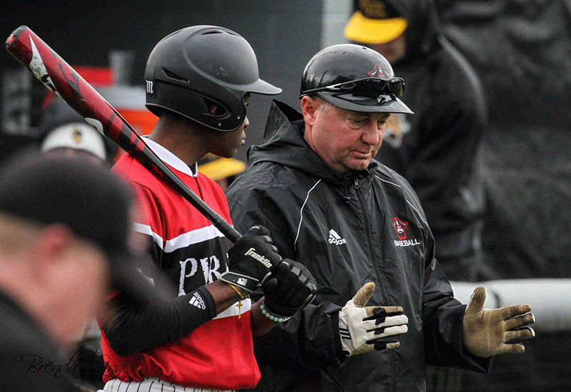Pirates Baseball Splits Road Series With Hesston College