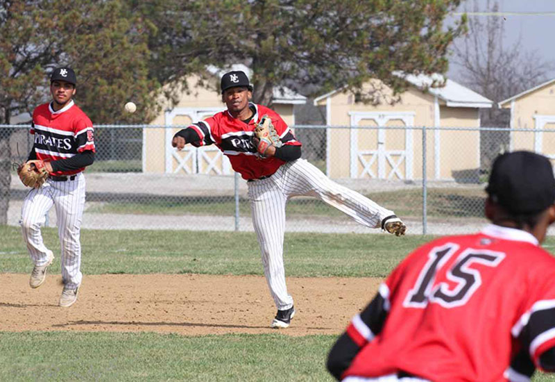 Pirates Baseball Stays Hot