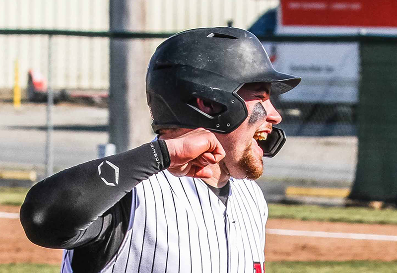Series Win For Pirates Baseball