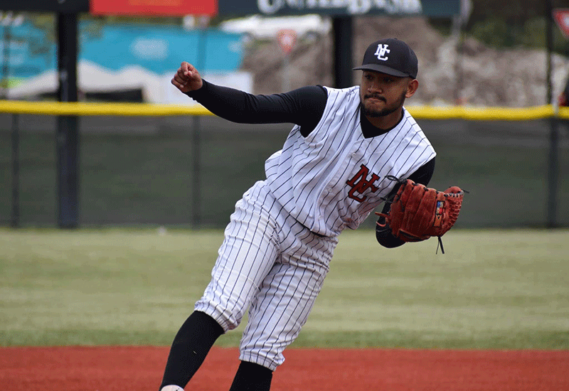 Pirates Split At Hesston College As Guerrero And Ventura Climb The NJCAA DII Stats Leaderboard