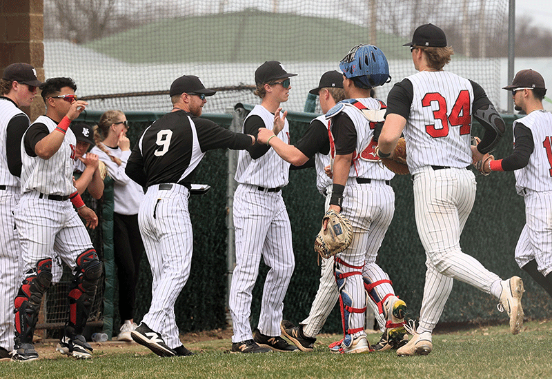 Hot Bats Power NCMC Baseball To Victory Over Metropolitan CC