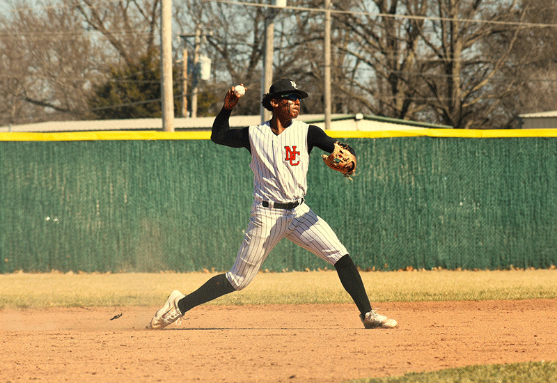 Baseball Begins Region 16 Action With A Home Sweep Of East Central College