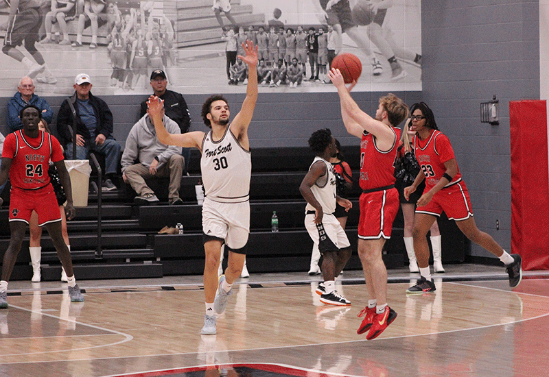 Pirates Take A Tight Win To Close Out The NCMC Classic