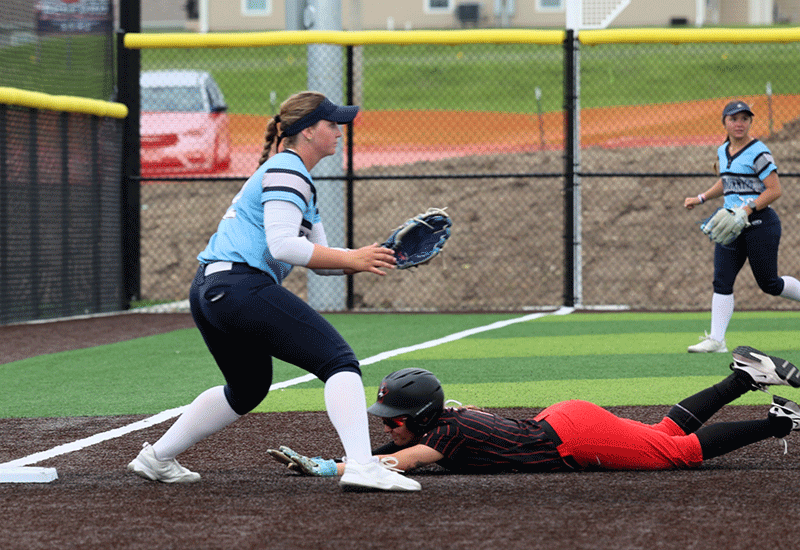 Softball Closes Out The Year By Going 1-2 In Region 16 Tournament