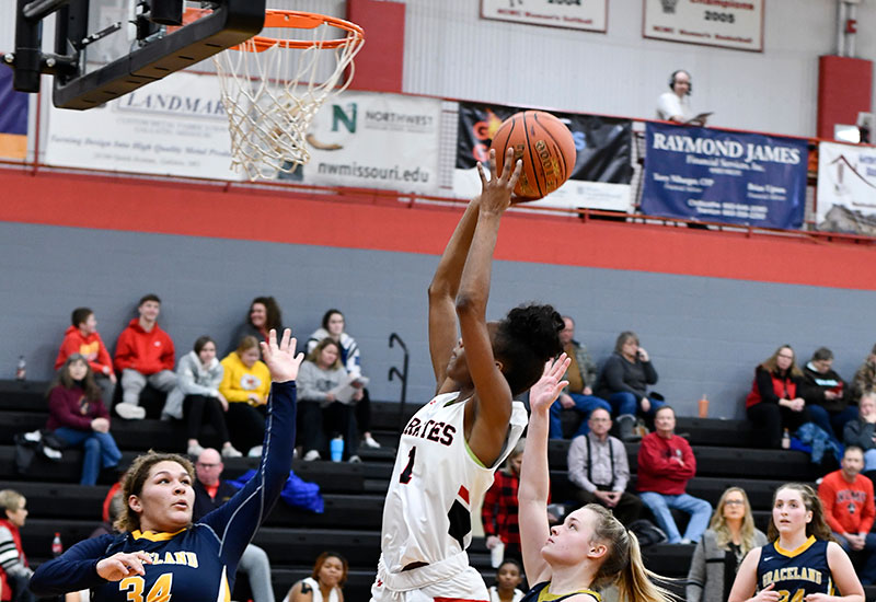 Lady Pirates Double Up Graceland University JV