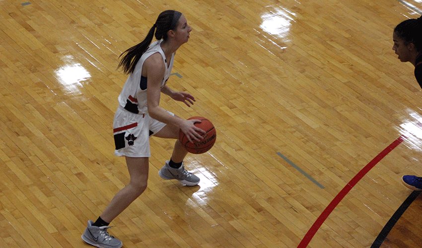 Lady Pirates Pick Up Road Region Win