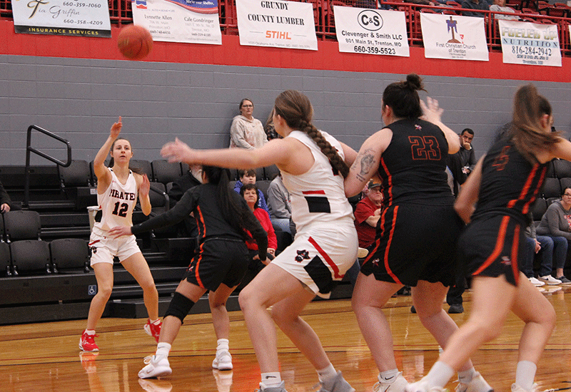 Ford Sets Single Game Assist Record As Lady Pirates Down Missouri Valley JV