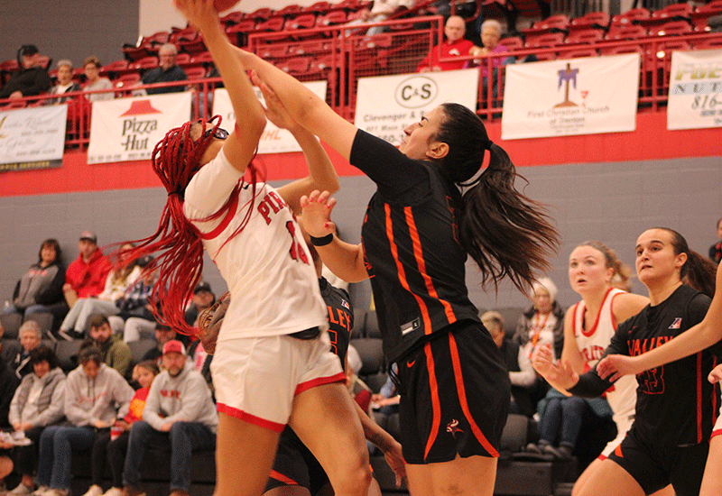 4th Ranked Lady Pirates Down Missouri Valley JV 63-44 At Home