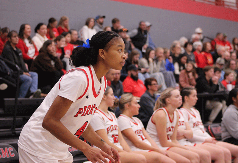 Lady Pirates Cruise To Victory To Start Region 16 Play